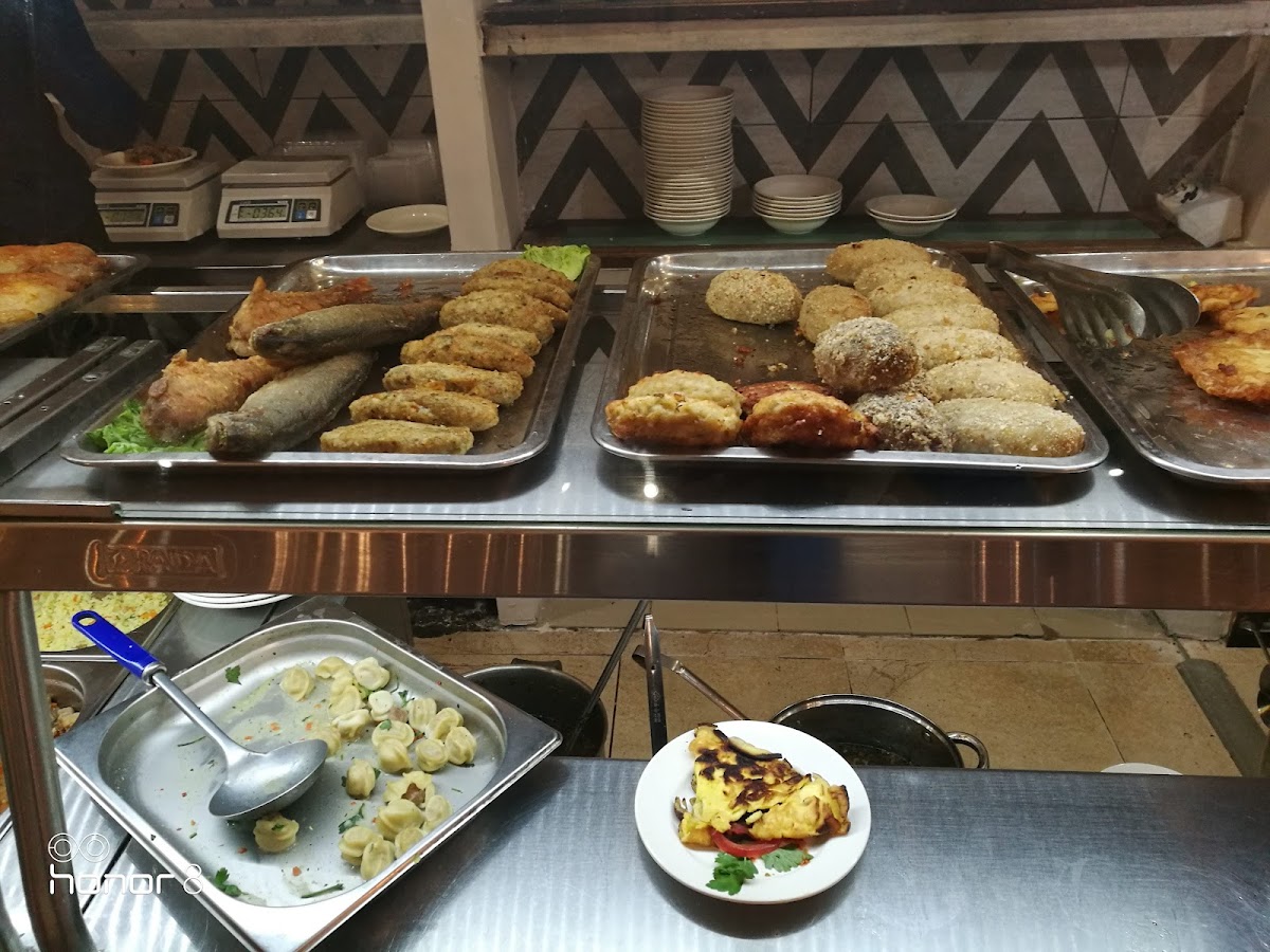 Столовая Адлер 50X50-9